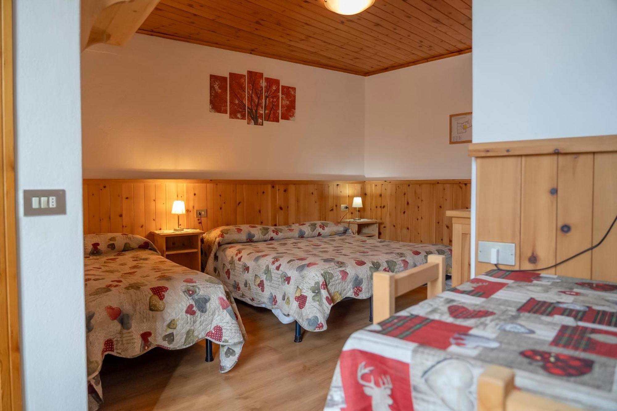 Camere Vecchio Borgo ボルミオ エクステリア 写真